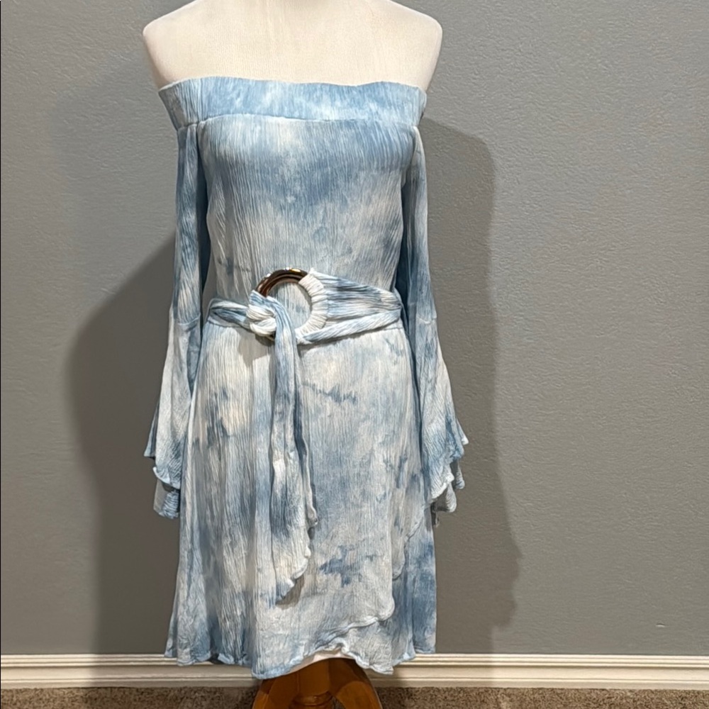 Elegant Off-Shoulder Blue Dress by Venus. Size 12